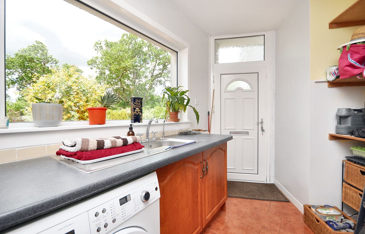 Utility Room 2